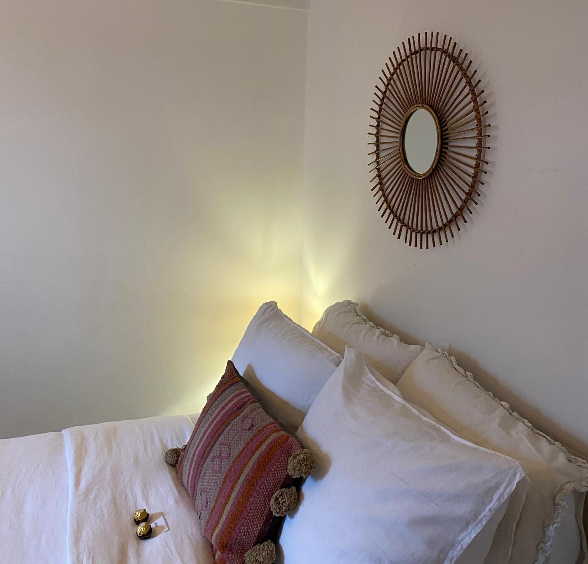 Chez Sybi Hotel อัมสเตอร์ดัม ภายนอก รูปภาพ